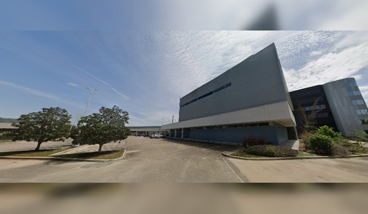 Houston Police Investigate Fatal Shooting on Savoy Drive, Seek Public's Help for Leads