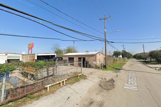 Houston Police Launch Manhunt After Rifle Assault at Tire Shop Leaves One Dead, One Injured