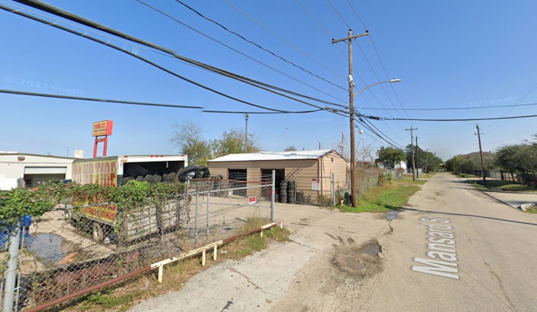 Houston Police Launch Manhunt After Rifle Assault at Tire Shop Leaves One Dead, One Injured