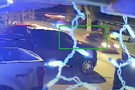 Houston Police Release Sketch, Video of Suspect's Vehicle in Shooting on Thrush Drive