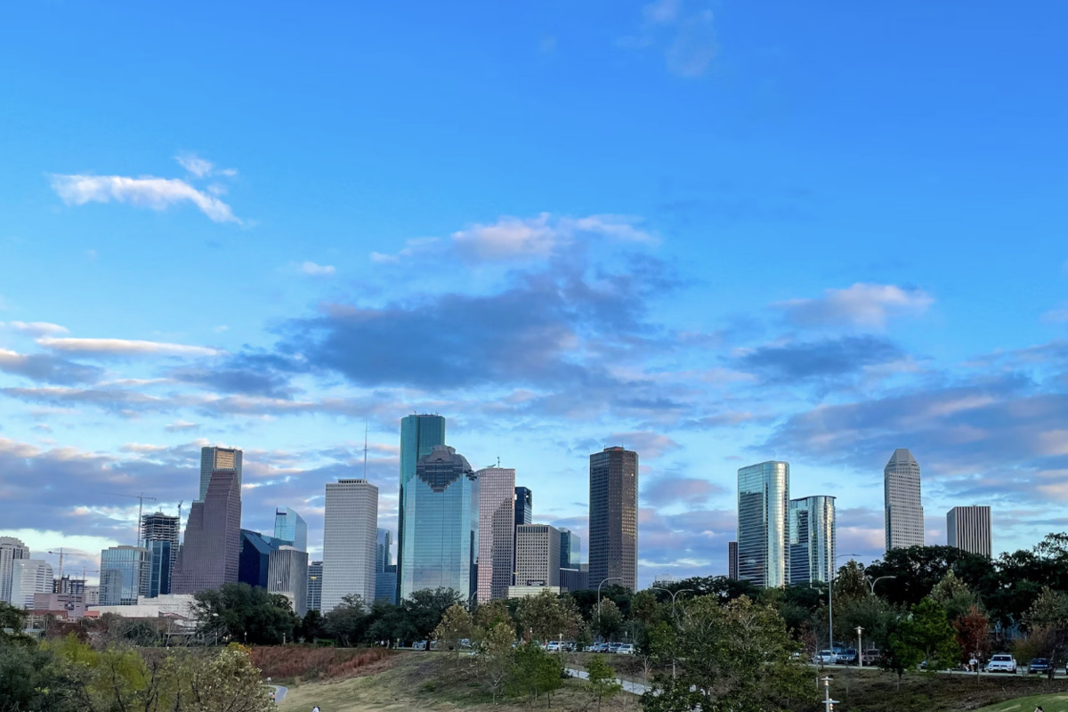 Houston Ushers in 2024 with Cooler Weather and Rain, No Severe Storms