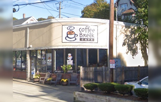 Hyde Park's Coffee Break Cafe Announces Bittersweet Last Call Before Closing Doors