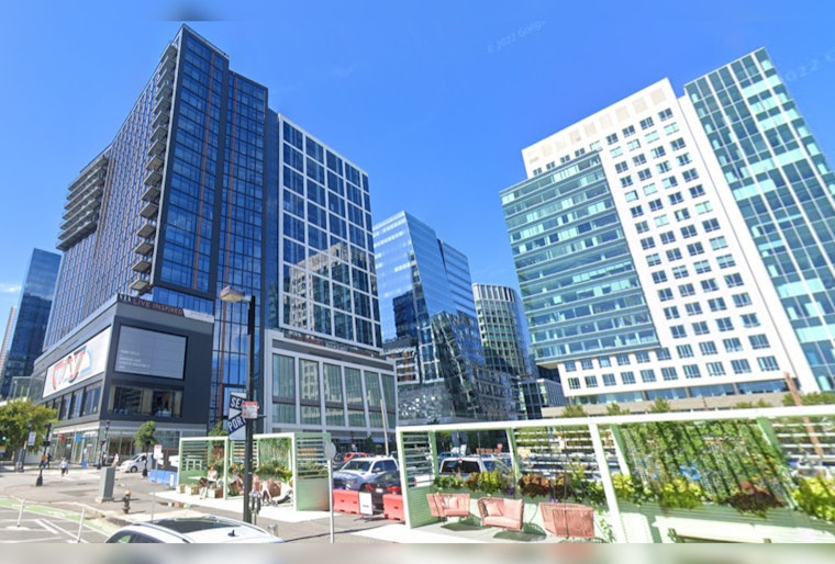 Iconic Boston Seaport Eateries Gather and Brew Close Doors at District Hall