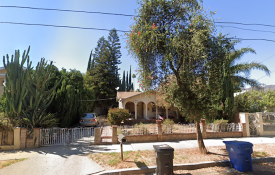LA Firefighters Extinguish Sylmar House Fire in 16 Minutes, No Injuries Reported