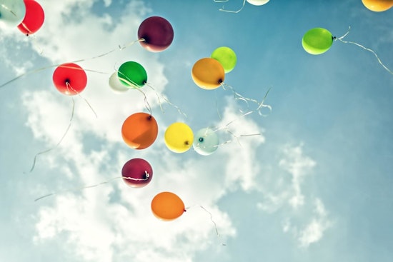 Laguna Beach Sets Precedent in Orange County with Complete Ban on Balloons to Curb Pollution, Protect Wildlife