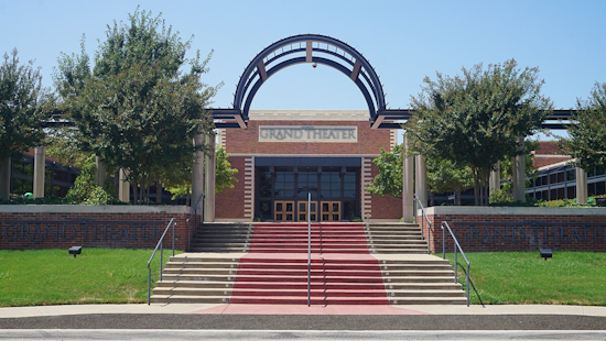 Lewisville's Visual Art League Invites Creatives to "Come Art & Play" Mixer at Grand Theater