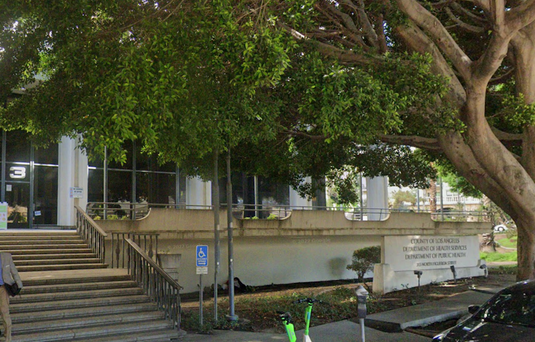 Los Angeles County Reinstates Mask Mandate in Healthcare Settings Amid Rising COVID Cases