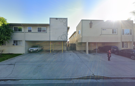 Los Angeles Firefighters Extinguish Canoga Park Carport Blaze, Save Nearby Apartment Complex