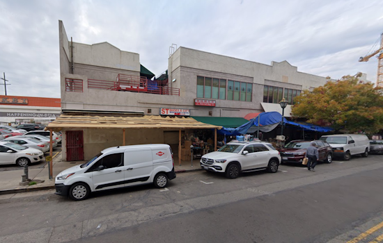 Los Angeles Firefighters Extinguish Chinatown Blaze, Man Treated for Smoke Inhalation