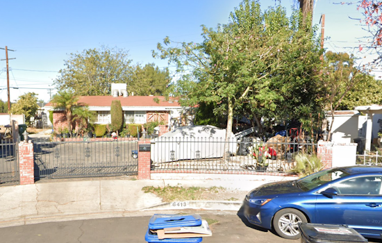 Los Angeles Firefighters Quell Reseda House Blaze in 22 Minutes, No Injuries Reported