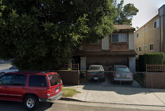 Los Angeles Firefighters Quickly Subdue Blaze in Highland Park Home, No Injuries Reported