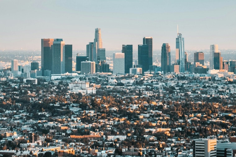 Los Angeles to Savor Sunny Skies Before Rain Showers Arrive Later in the Week