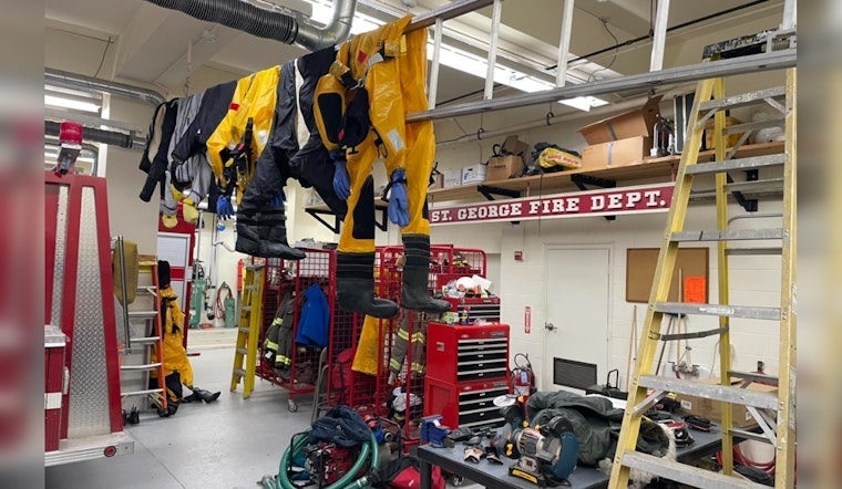 Maine Man Rescued by Lobstermen and First Responders After Boat Capsizes Off Tenant's Harbor Coast