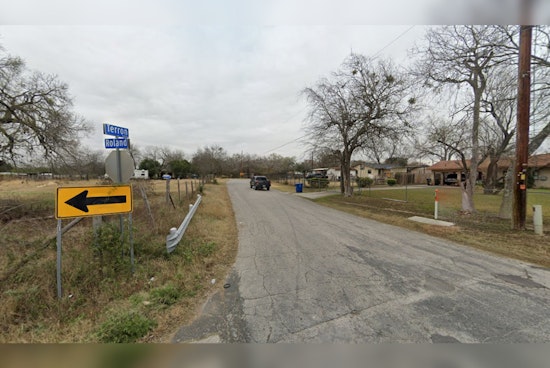 Man Critically Injured in Shooting After Collision on San Antonio's East Side, Gunman Sought