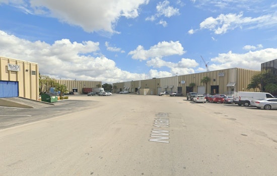 Man Critically Wounded in Knife and Bat Assault by Masked Attackers in Medley