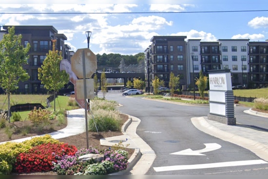 Man Fatally Shot at Harlow Apartments in Cobb County, Suspect Sought by Police