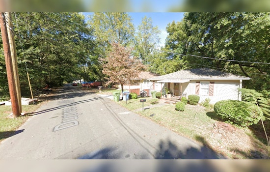 Man Wounded in Late-Night Drive-By Shooting in Atlanta, Suspects Sought by Police