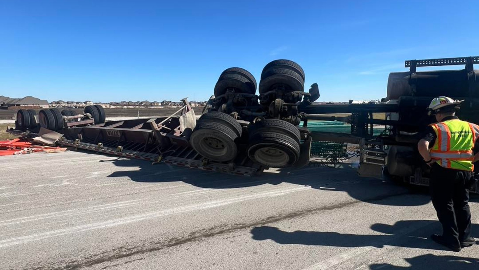 Mansfield Police Clear Us 287 After Semi Truck Rollover Causes Major 9184