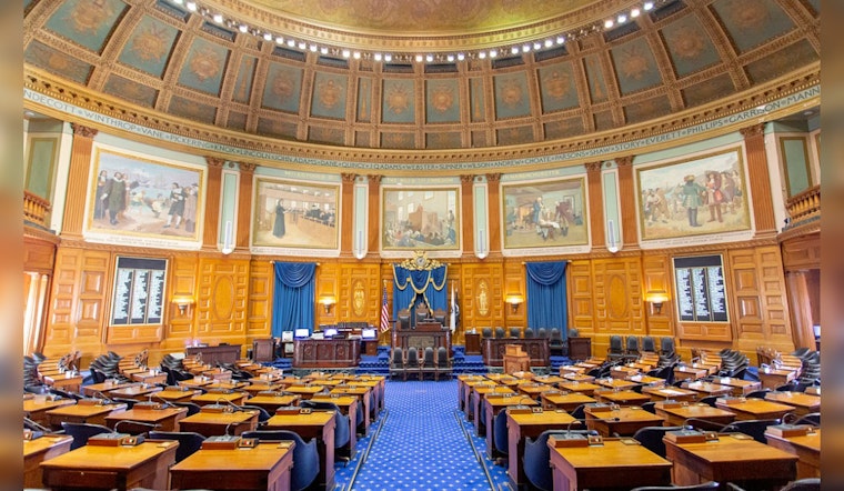 Massachusetts House Unanimously Passes Bill to Outlaw Revenge Porn, Bolster Abuse Survivor Protections