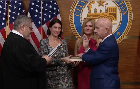 Mayor John Whitmire Hits the Ground Running in Houston, Prioritizes Public Safety and Tackling Infrastructure Issues