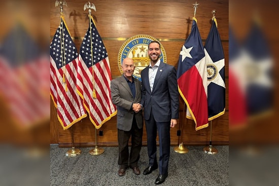 Mayor Whitmire and Controller Hollins Forge Alliance to Tackle Houston's Fiscal Challenges