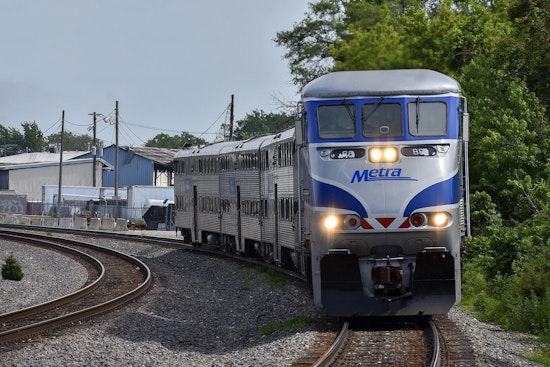 Metra Overhauls Fare System and Closes Ticket Windows in Chicago, Unveils Initiatives for Budget-friendlier Travel