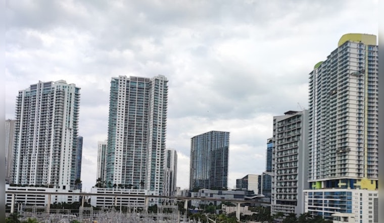 Miami Basks in Warm Winter Weather as New York Braces for Frigid Temps