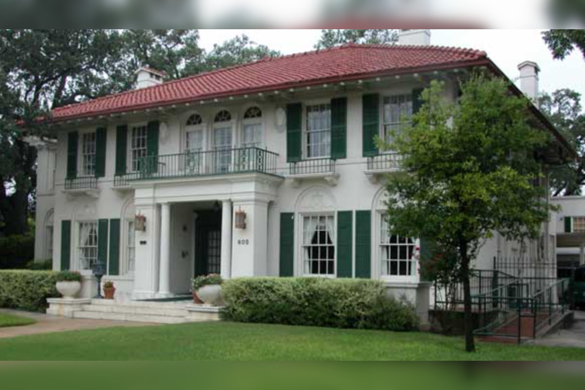 Monte Vista, San Antonio's Historic Neighborhood Grapples with Legacy