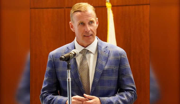Naperville Councilman Josh McBroom Proposes Resident Hosting Plan for Migrants as Illinois Crisis Deepens