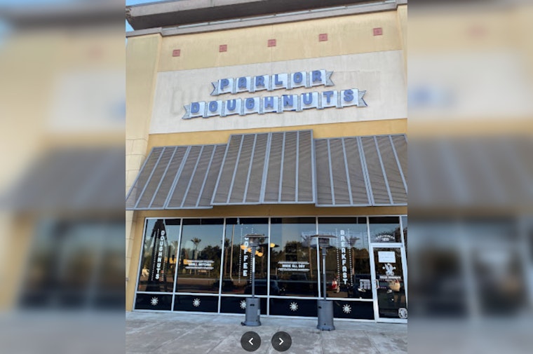 Nassau Bay's Latest Delight Tempts with Parlor Doughnuts and Specialty Brews