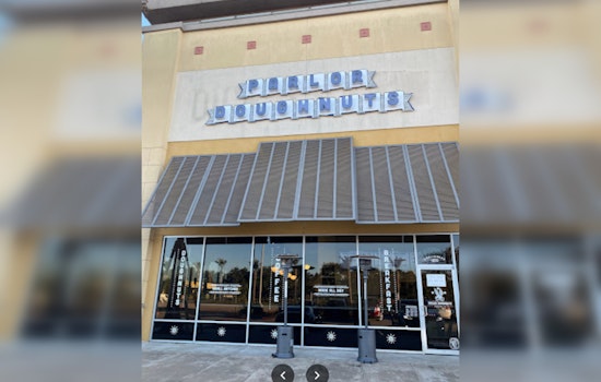 Nassau Bay's Latest Delight Tempts with Parlor Doughnuts and Specialty Brews
