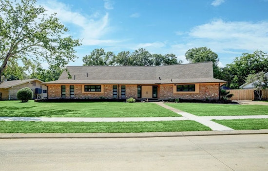 Neil Armstrong's Historic 'Moon House' in El Lago, Texas, Acquired by Aviation Enthusiast