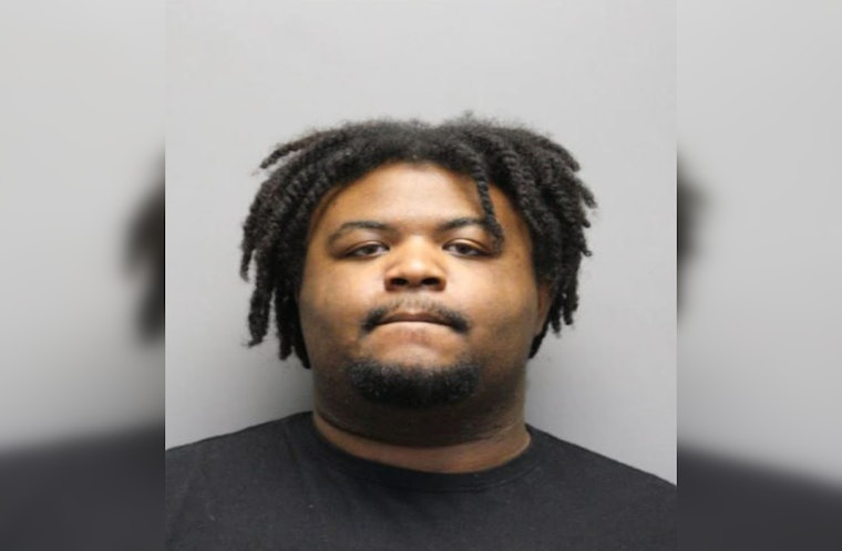 North Houston Traffic Stop Leads to Arrest for Unlawful Weapon Possession, Suspect Javon Johnson Charged