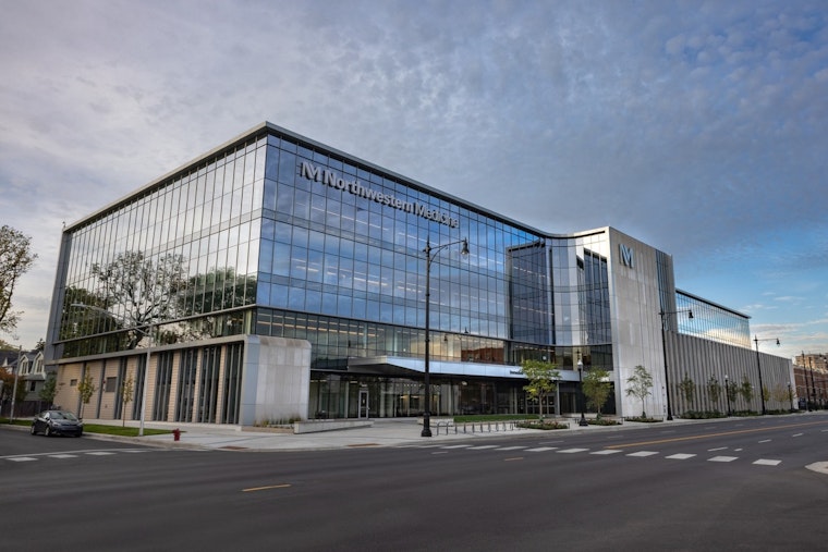 Northwestern Medicine Residents Vote Overwhelmingly to Unionize for Better Pay and Conditions