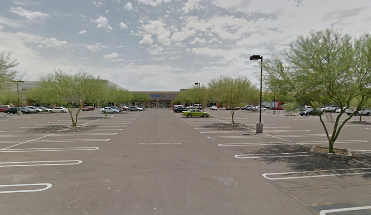 One Hospitalized, Suspect in Custody Following Shooting in Phoenix Mall Parking Lot
