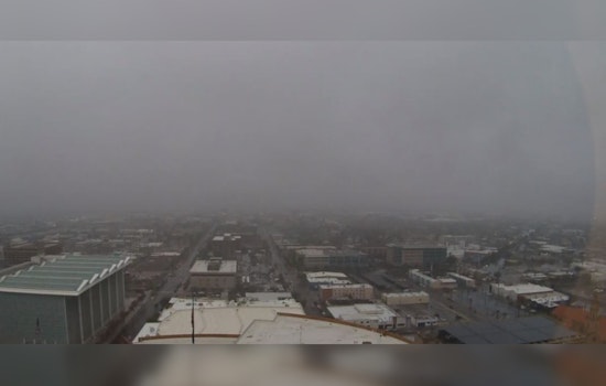Phoenix Braces for Mixed Weather with Showers and Cloudy Skies on the Horizon