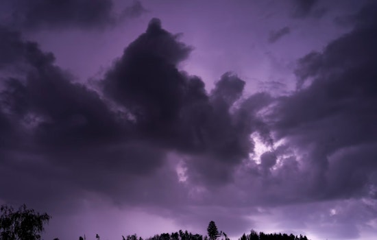 Phoenix Braces for Thunderstorms Before Sunnier Skies Return, Says National Weather Service