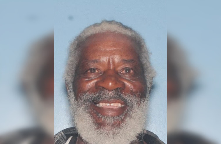 Phoenix Police Seek Public's Help After Deadly Shooting Leaves One Dead, One Injured
