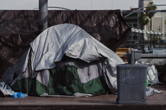 Phoenix's "The Zone" Cleanup Lowers Crime but Leaves Homelessness Challenge Unresolved