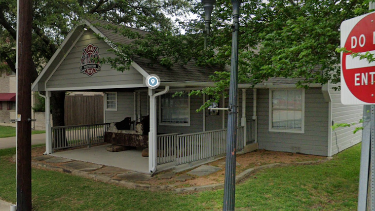 Plano Firefighter Sustains Injuries in House Fire Amid Challenging Freezing Conditions