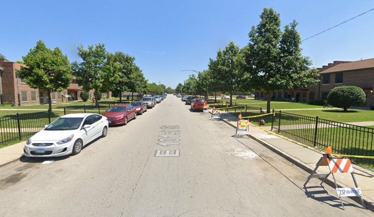 Police Exchange Gunfire with Suspect in Chicago's Riverdale, Arrest Made Without Injuries