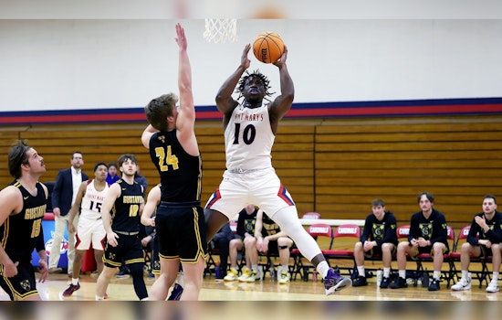 Raheem Anthony's 17 Points Propel St. Thomas-Minnesota to Victory Over Kansas City, 77-56
