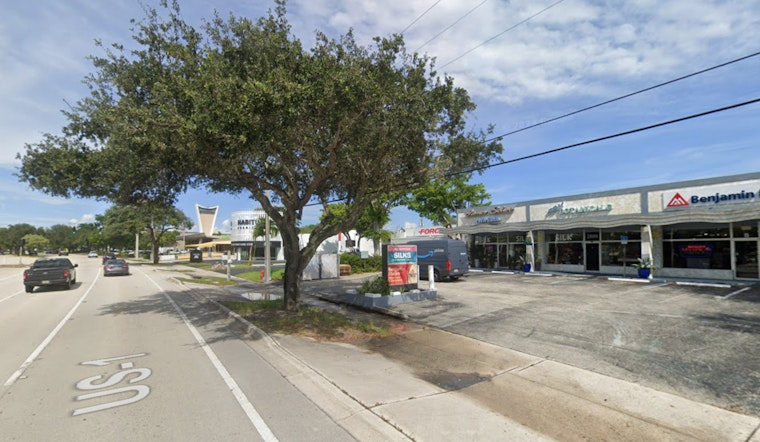 Rapid Response from Firefighters Douses Early Morning Blaze in Fort Lauderdale