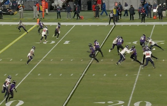 Ravens Dominate Texans 34-10 as Lamar Jackson Stamps MVP Caliber Performance, Houston's Playoff Hopes Dashed in Baltimore