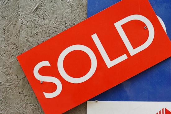 Record-Breaking $5.2 Million Cash Deal for Phoenix's Arcadia Lot Shows Unstoppable Real Estate Surge