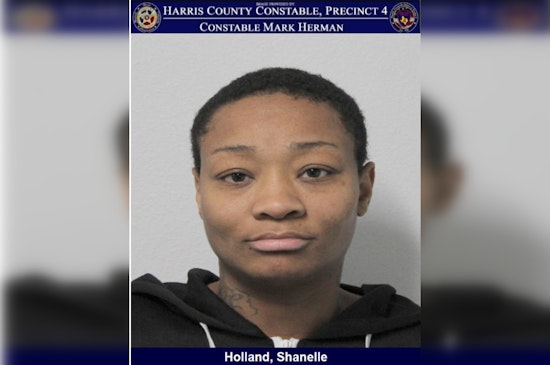 Repeat Offender Shanelle Holland Accused of Shoplifting After Trespass Warning at Walmart on Kuykendahl Road