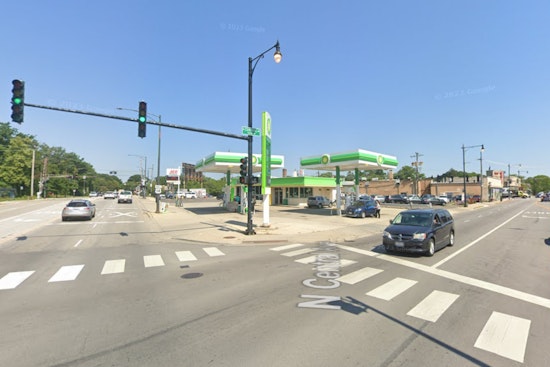 Ride-Share Drivers in Chicago Targeted in Series of Violent Carjacking Incidents