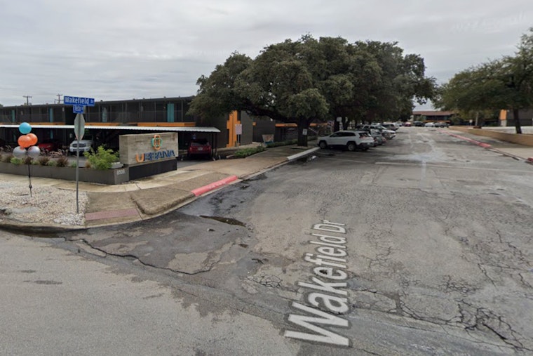 San Antonio Firefighters Extinguish Blaze in Vacant Apartment, Squatters Suspected