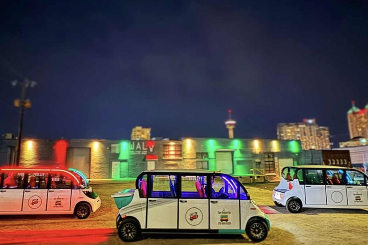 San Antonio Introduces Free Electric Trolley Service to Boost Downtown