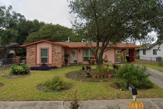 San Antonio Man Detained as Arson Unit Investigates Early Morning West Side House Fire
